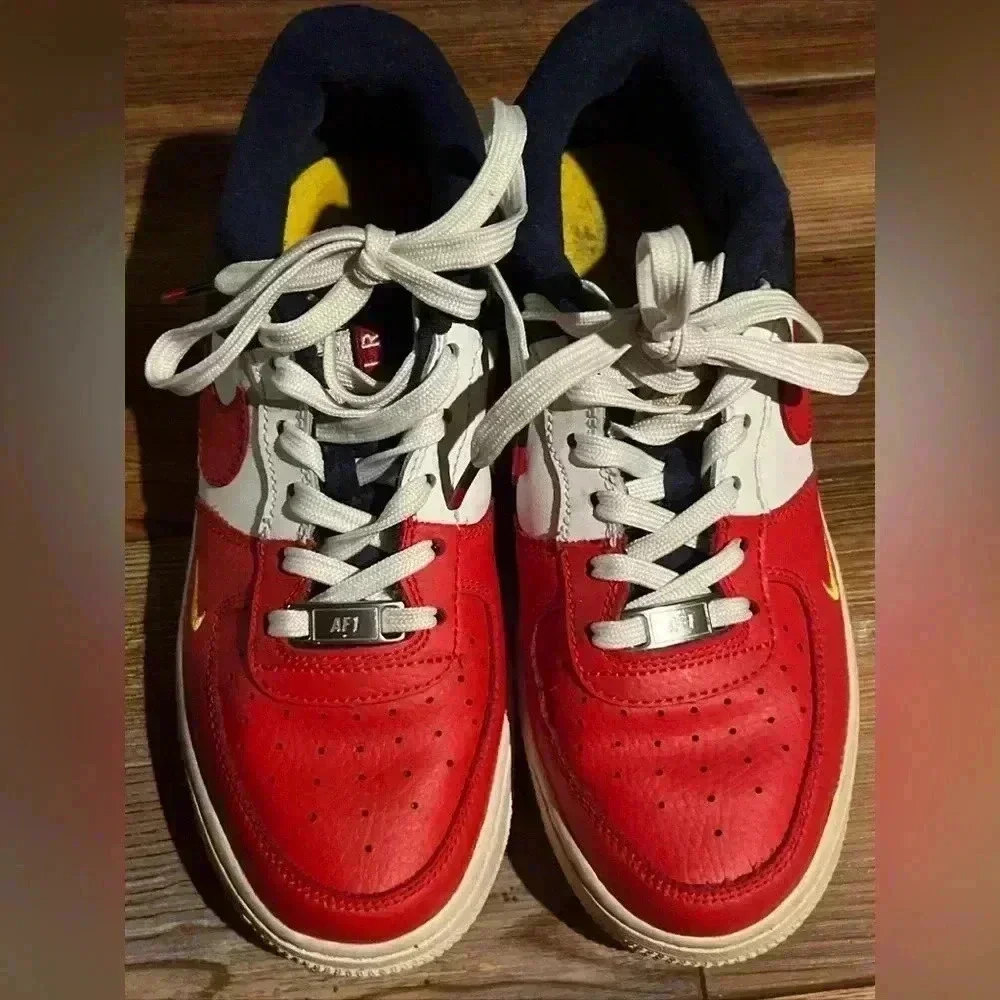 Nike Air Force 1 2017, Independence Day Obsidian White Red Size 5Y= Women’s 6.5 - Picture 3 of 8